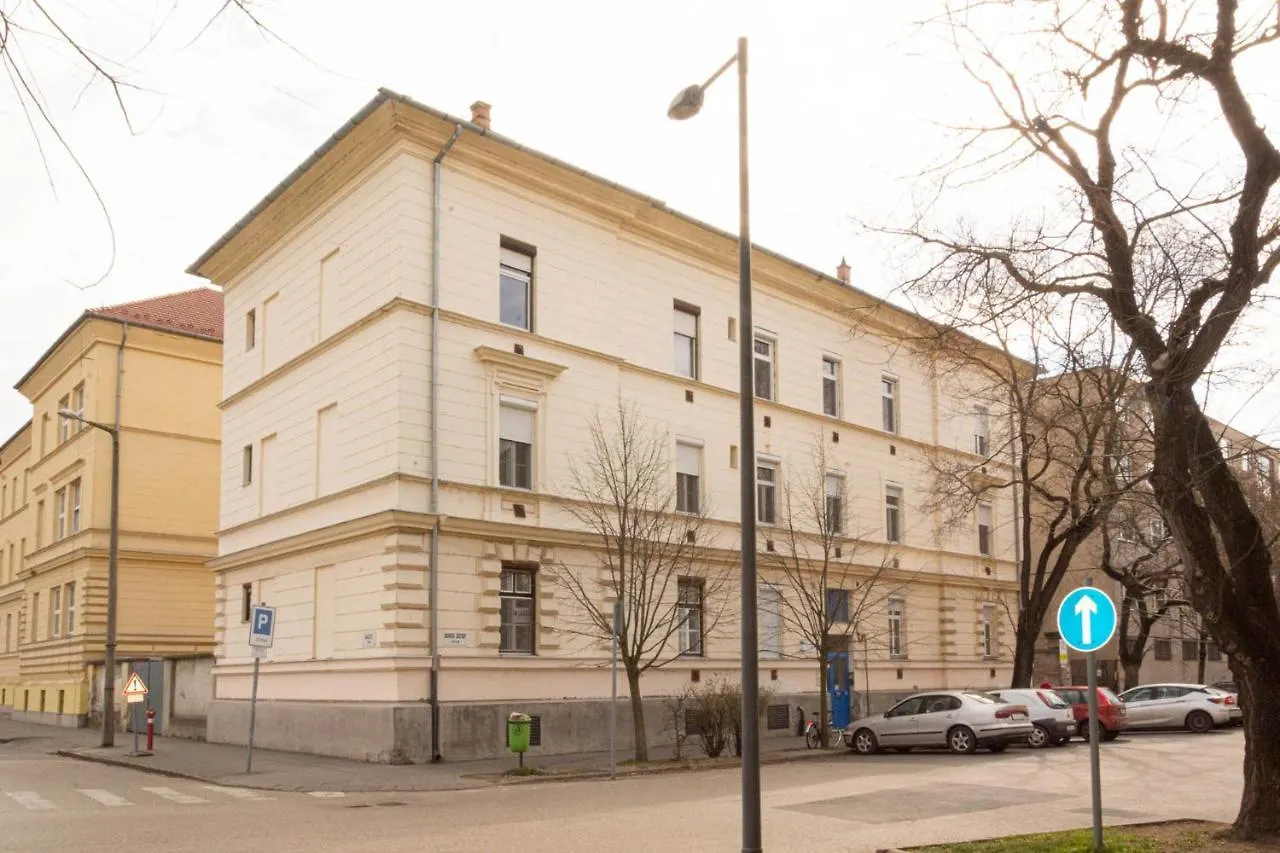 Apartment Center Apartman Szeged
